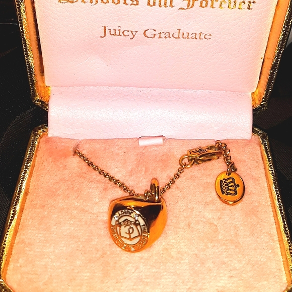 Limited edition JUICY COUTURE 2008 class ring box - Picture 1 of 14